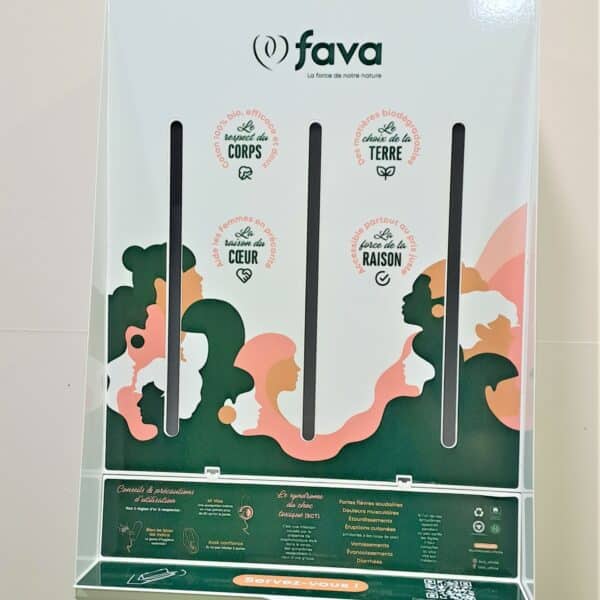 Projet d’engagement citoyen : cinq étudiantes ont mis en place un distributeur de protections périodiques FAVA