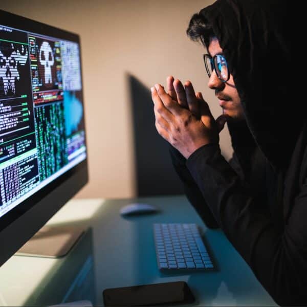 CONFÉRENCE CYBERSÉCURITÉ : comment une cyberattaque peut-elle vous aider à protéger votre entreprise ?