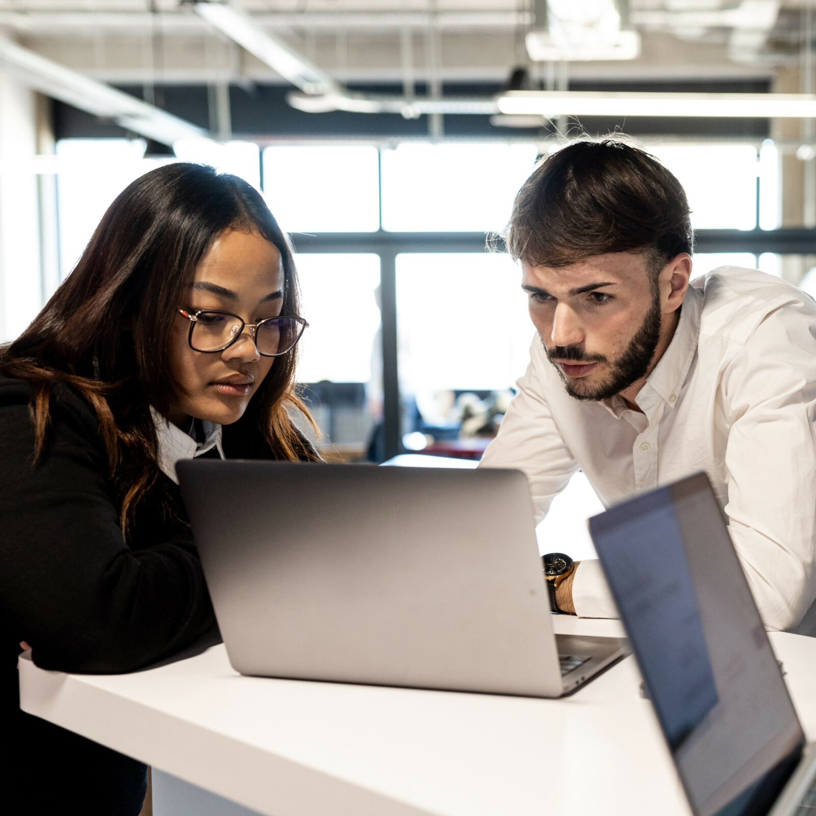 Vous êtes intéressé·e par le domaine de l’informatique ? CESI vous propose une formation en alternance pour devenir Gestionnaire en maintenance et support informatique sur le campus d'Angoulême.