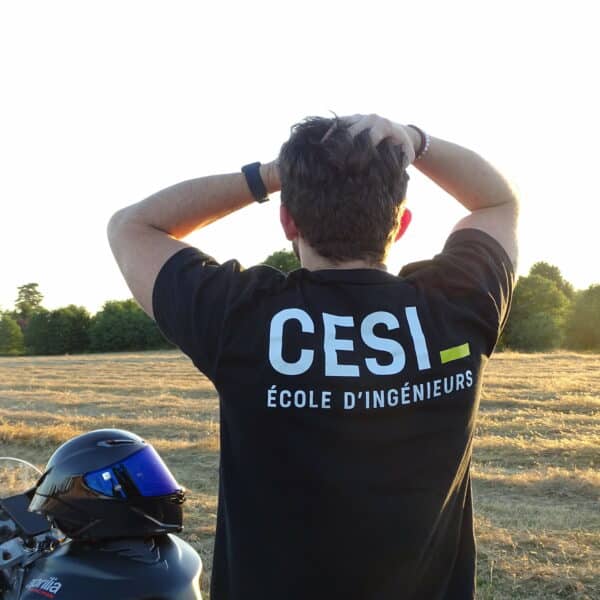 Référent santé mentale et responsable communication du BDE : Louis témoigne sur son parcours pas comme les autres !